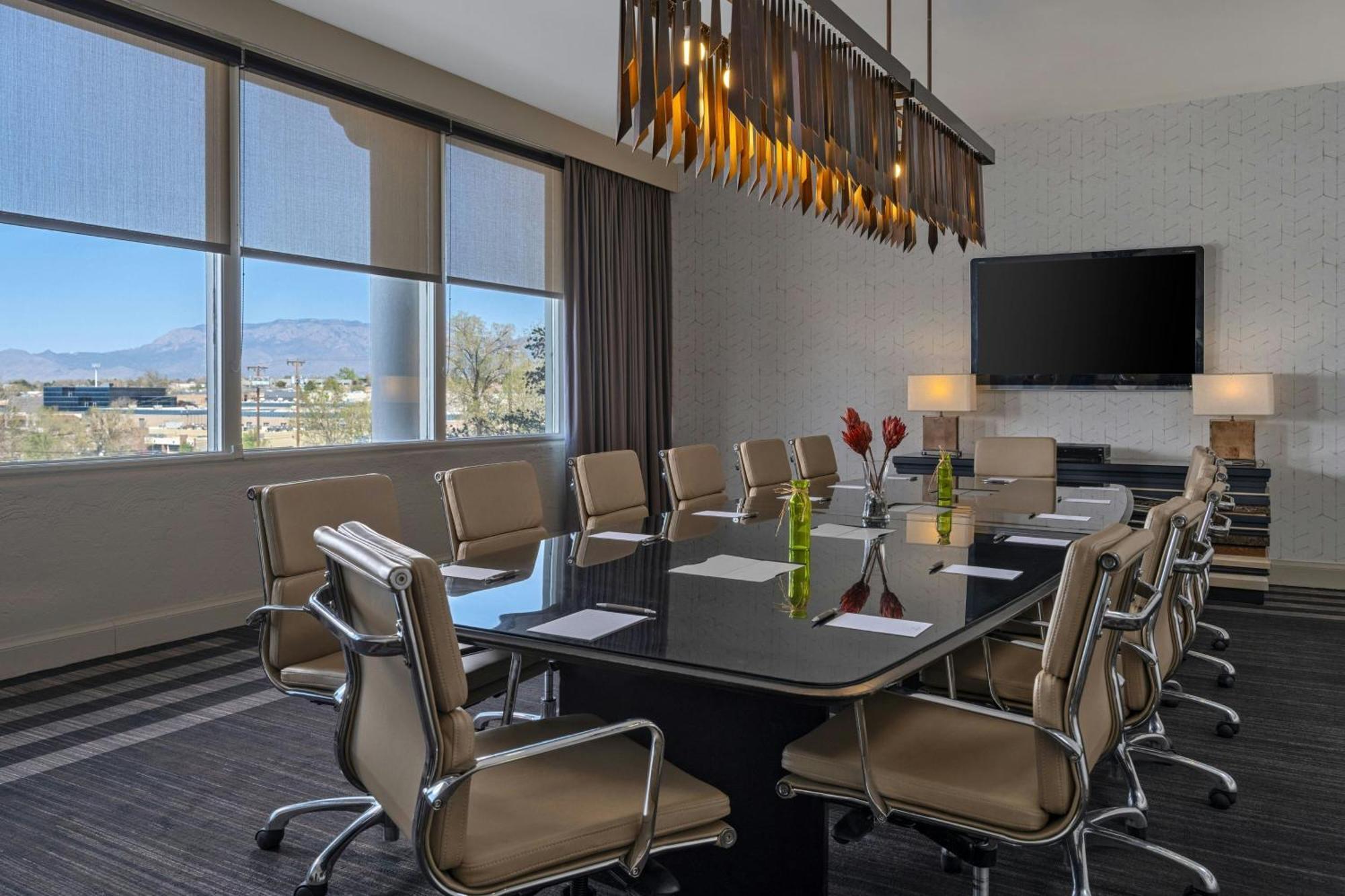 Sheraton Albuquerque Airport Hotel Buitenkant foto