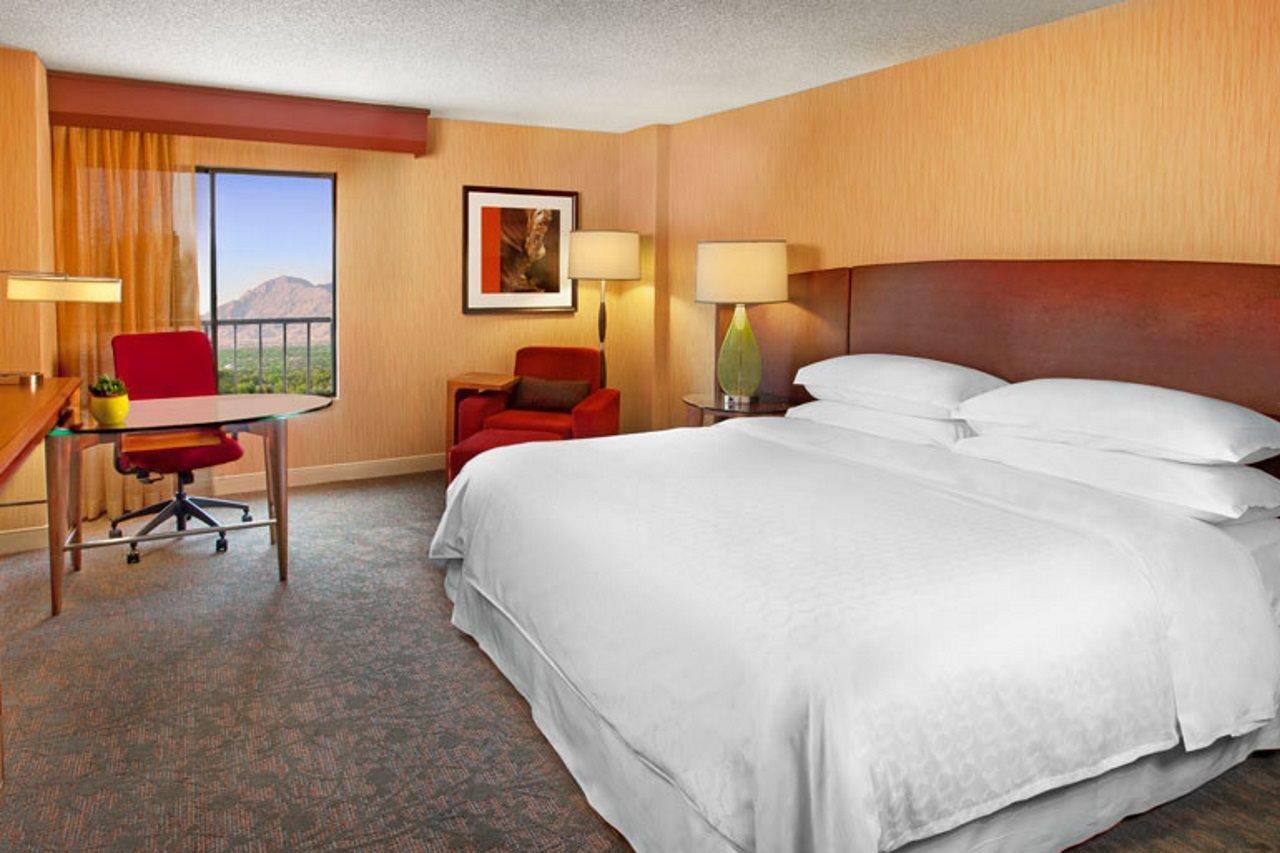 Sheraton Albuquerque Airport Hotel Buitenkant foto