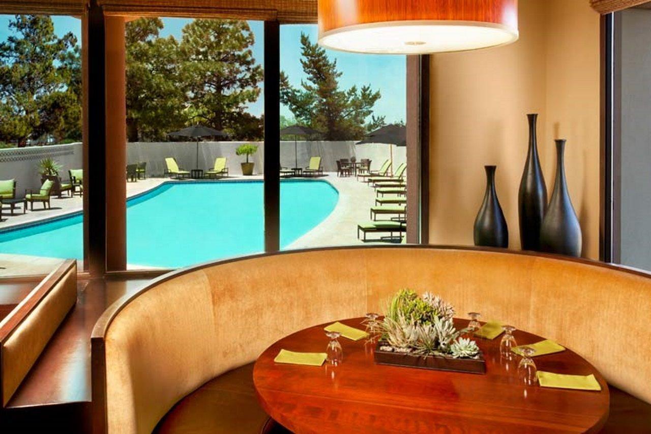 Sheraton Albuquerque Airport Hotel Buitenkant foto